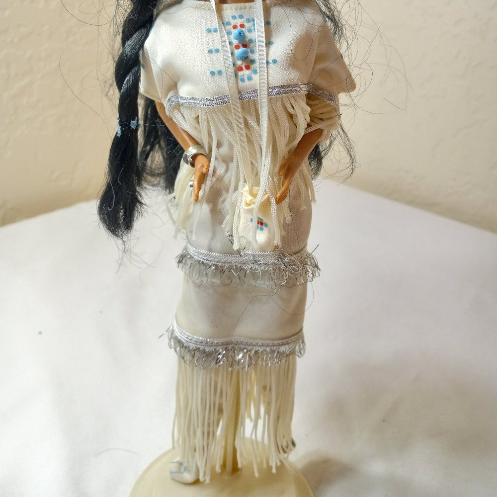Native American Barbie Dolls Lot of 5 with stands - Picture 10 of 15